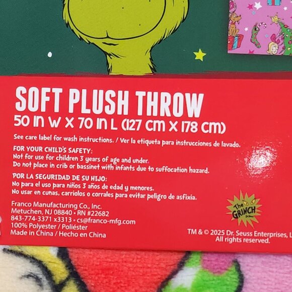 The Grinch Soft Plush Throw Blanket 50" X 70" Pink Christmas Cindy Lou & Max - Picture 5 of 9
